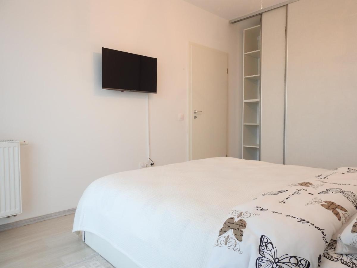 Trust Apartaments 2 Brasov Bagian luar foto