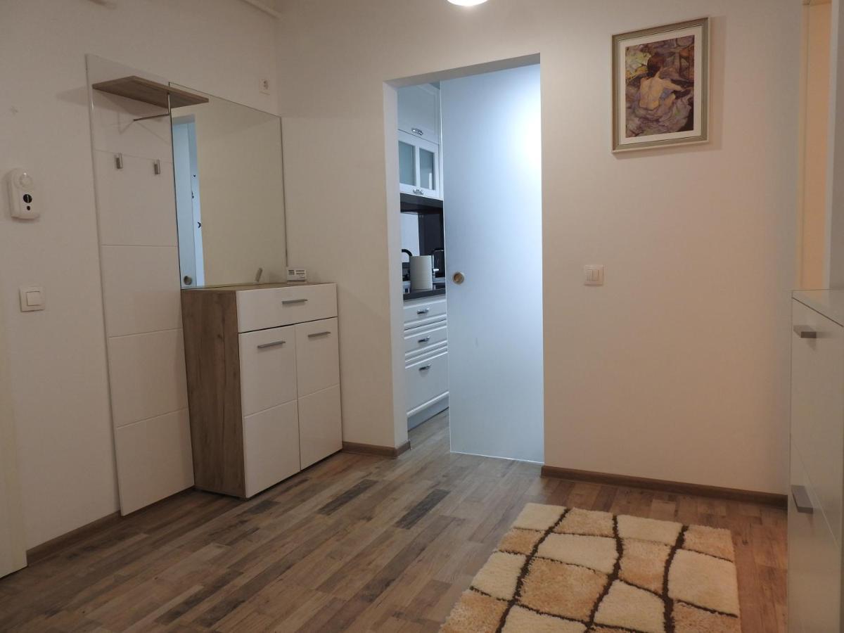 Trust Apartaments 2 Brasov Bagian luar foto
